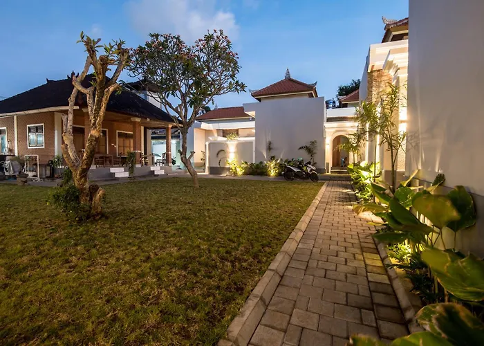 Sakura Ll Seminyak (Bali)